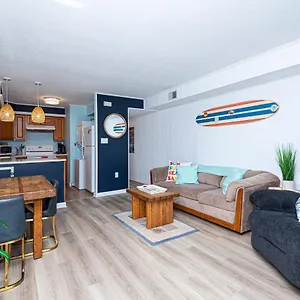 Fenwick Woods Oc Apartment