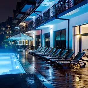 Hotel Paryski Art & Business - Basen Jacuzzi Sauna Malpi Gaj ****