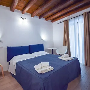  Hébergement de vacances Ruggero Italie